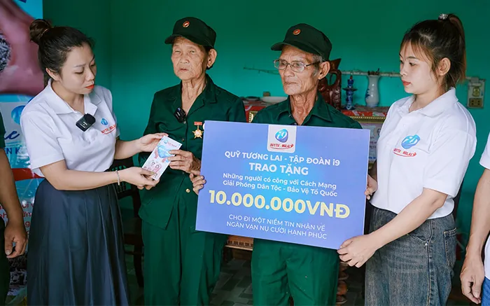 Dịch vụ khách hàng 24/7 U888